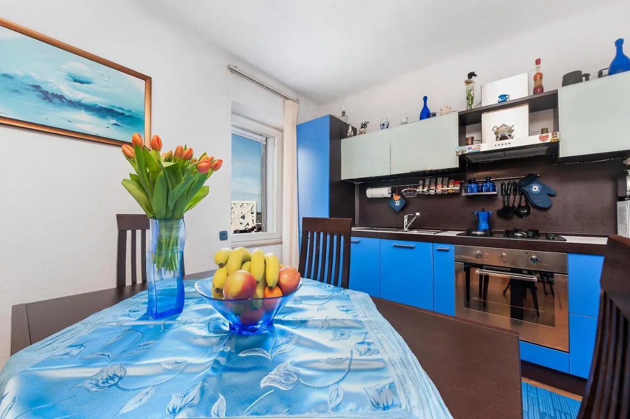 Apartment L&M Rovinj 0*,  Croatia